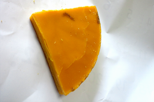 日本蜜蜂の養蜂用の蜜蝋100g